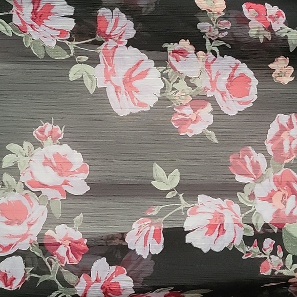 MAURICES Sheer with Lace Floral Open Kimono - Picture 7 of 9